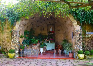 Gruta Nossa Senhora de Lourdes